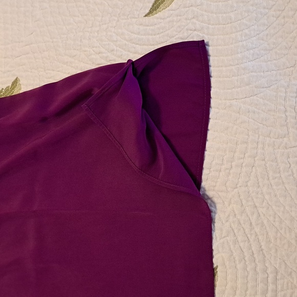 NWOT Loft Silky Top - Picture 10 of 12